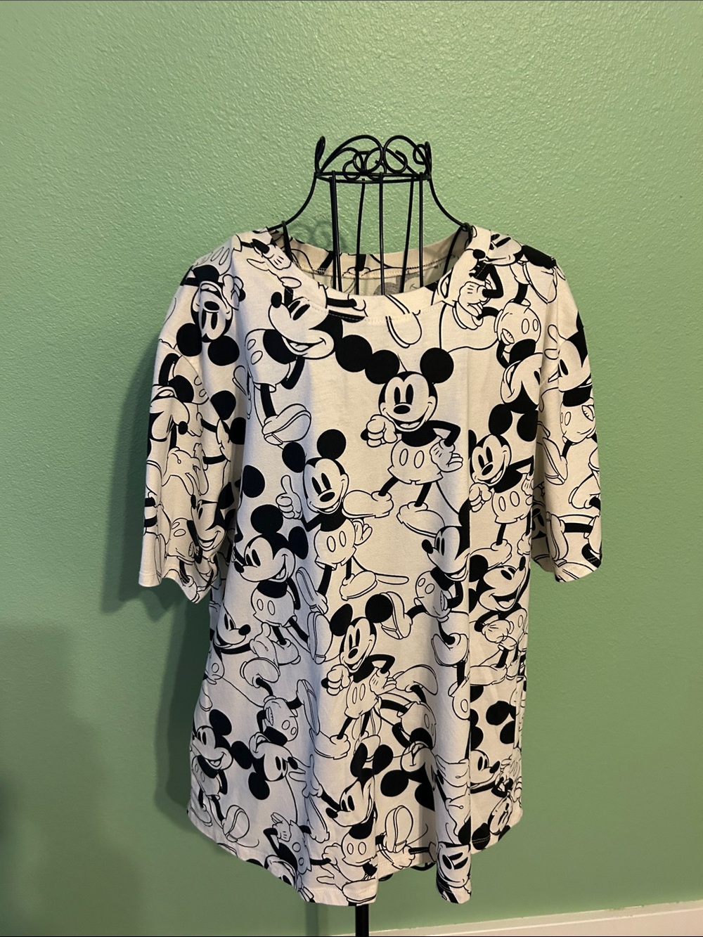 Disney Black and White Mickey Mouse Print Woman’s T Shirt